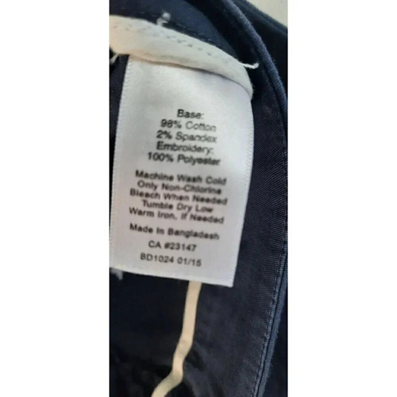 Talbots Stars White Navy Embroidered Capris Size 10 - Picture 4 of 4